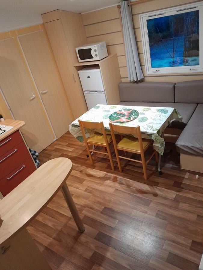 Location Mobil-Home Le Parc Des Roches Saint-Chéron Buitenkant foto