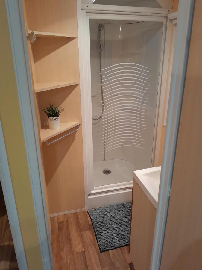 Location Mobil-Home Le Parc Des Roches Saint-Chéron Buitenkant foto