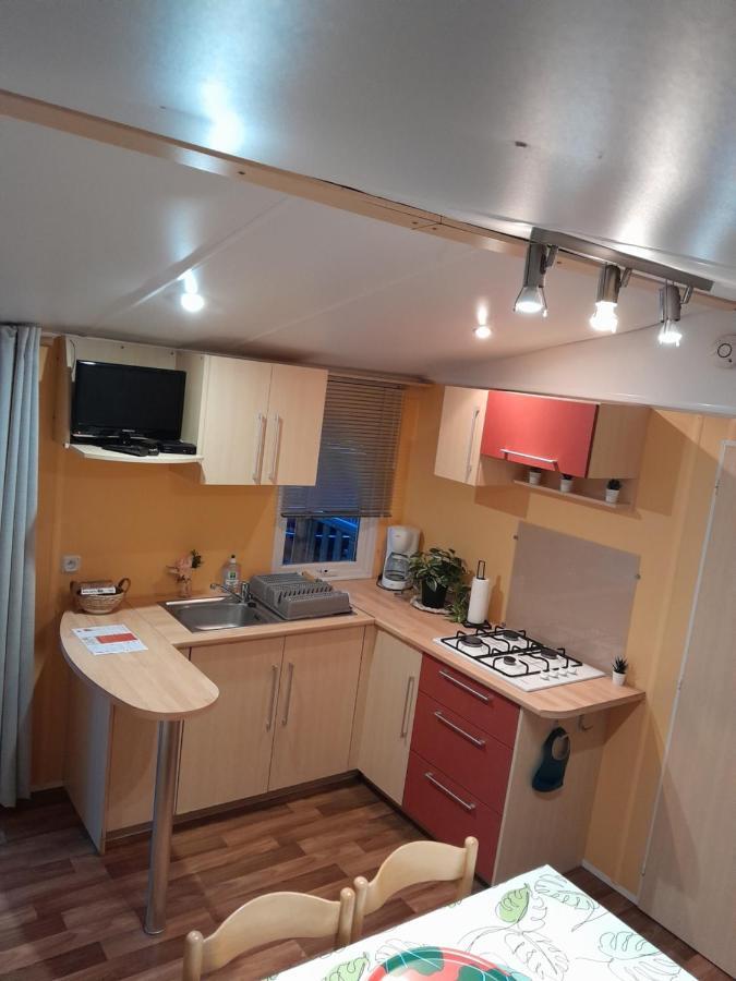 Location Mobil-Home Le Parc Des Roches Saint-Chéron Buitenkant foto